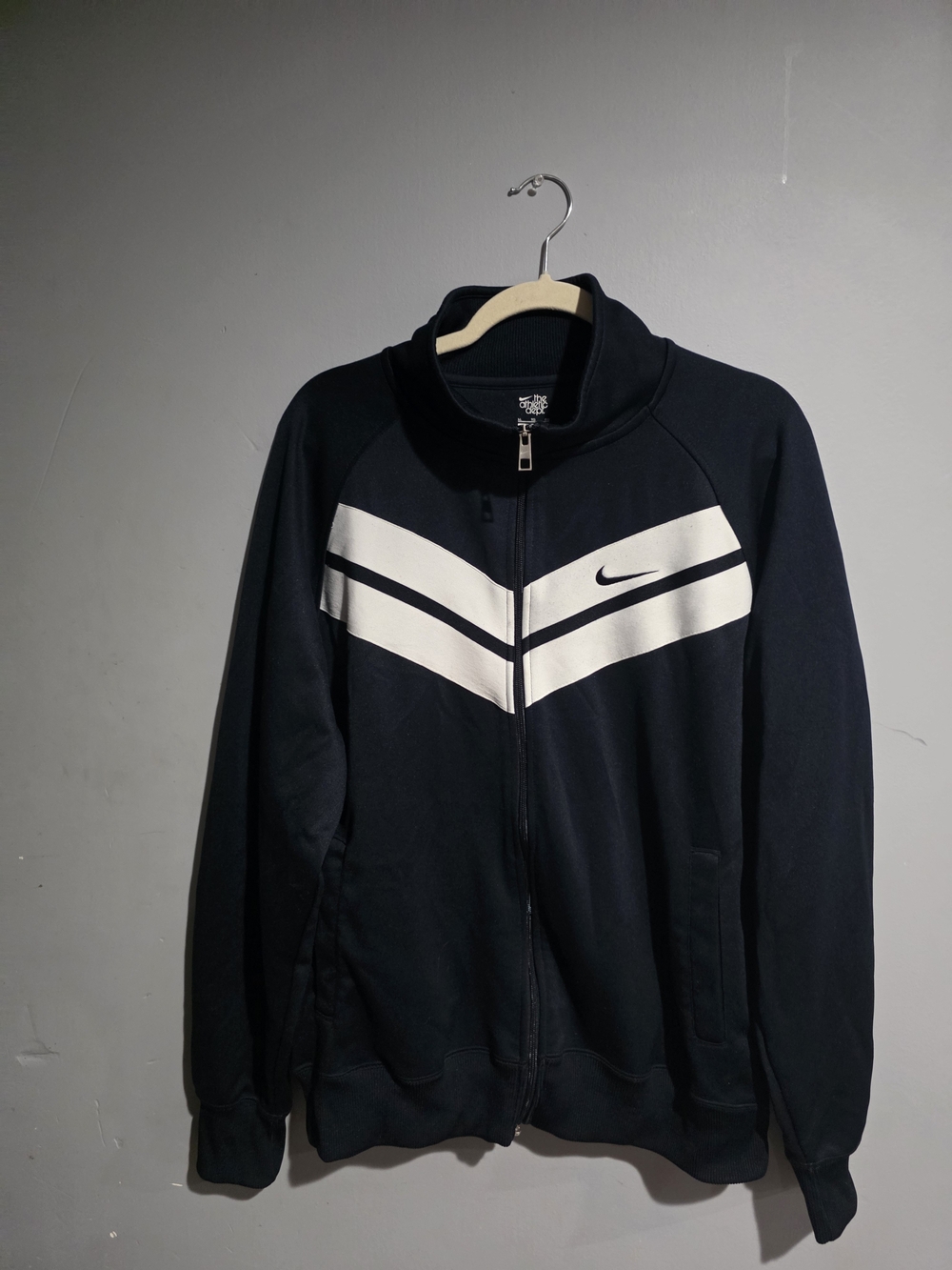 Mens Nike Navy Jacket with White Chevron Stripes-XL
